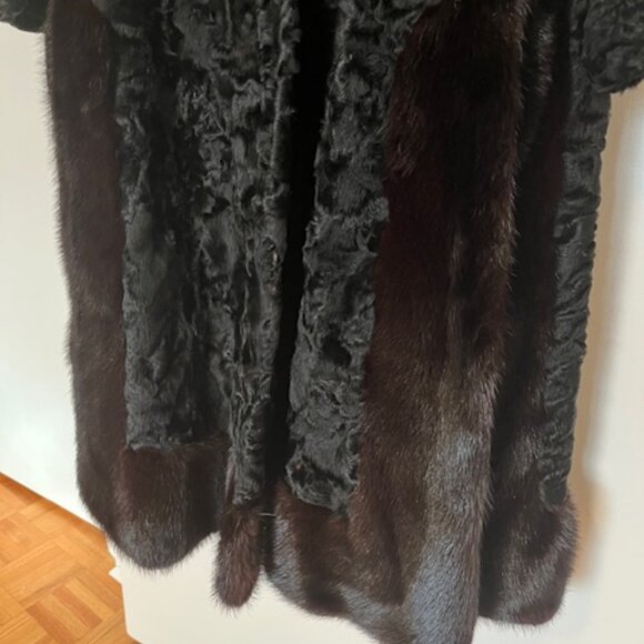 Rare Vintage Mink & Broadtail Persian Lamb Coat (small) - Picture 4 of 11